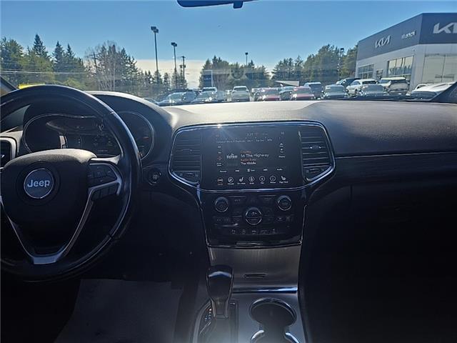 2021 Jeep Grand Cherokee Laredo (Stk: T116A) in Miramichi - Image 12 of 13