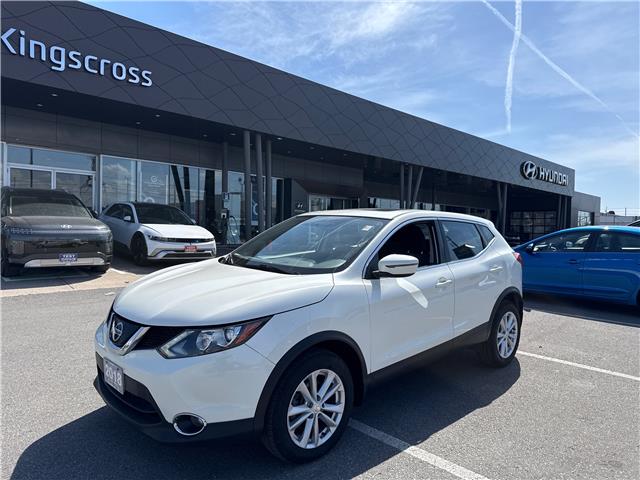2018 Nissan Qashqai SV (Stk: 35895A) in Scarborough - Image 1 of 19
