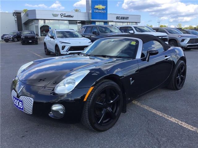 2006 Pontiac Solstice Base (Stk: B3396) in Cornwall - Image 2 of 29