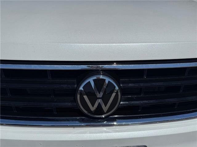 2023 Volkswagen Tiguan Comfortline R-Line Black (Stk: 166342) in London - Image 2 of 11