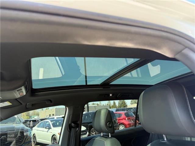 2023 Volkswagen Tiguan Comfortline R-Line Black (Stk: 166342) in London - Image 7 of 11
