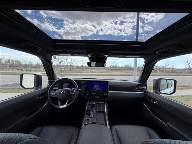 2025 Lexus GX 550 Base (Stk: 4623A) in Calgary - Image 8 of 18