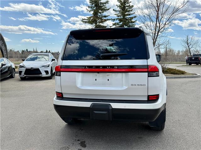 2025 Lexus GX 550 Base (Stk: 4623A) in Calgary - Image 3 of 18