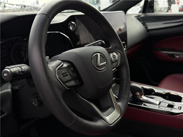 2025 Lexus NX 350h Base (Stk: 260717A) in Calgary - Image 5 of 18
