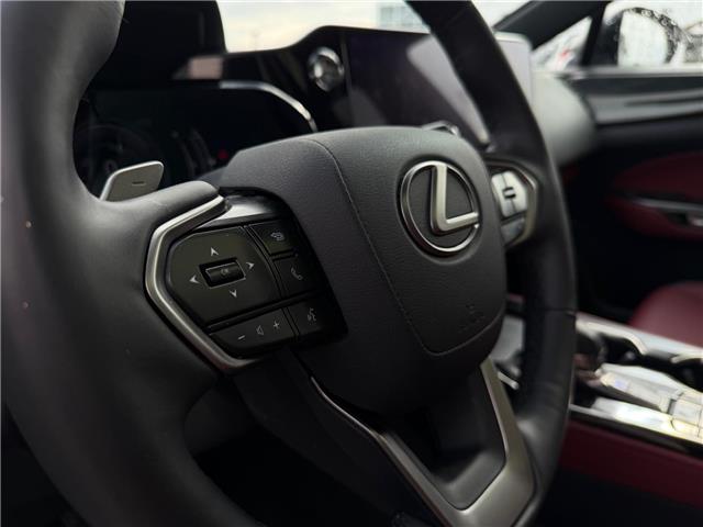 2025 Lexus NX 350h Base (Stk: 260717A) in Calgary - Image 12 of 18
