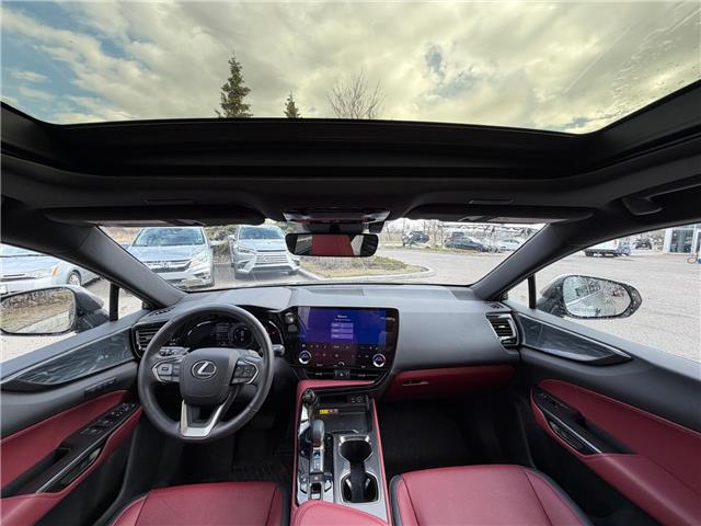 2025 Lexus NX 350h Base (Stk: 260717A) in Calgary - Image 8 of 18