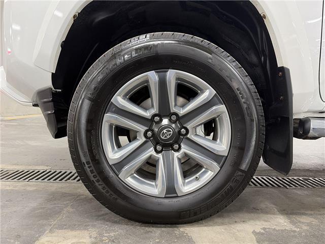 2018 Toyota Tacoma Limited (Stk: 10U6627) in Markham - Image 10 of 33