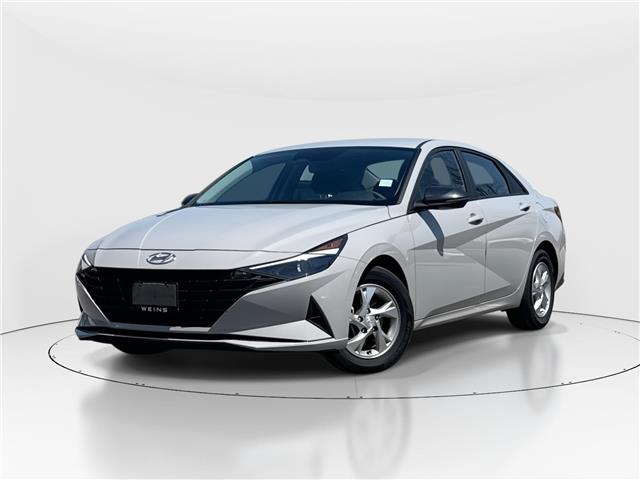 2023 Hyundai Elantra ESSENTIAL (Stk: 16105151A) in Markham - Image 1 of 13