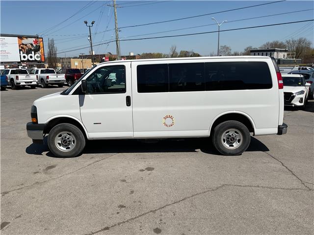 2021 GMC Savana 2500 LT (Stk: 260499) in Kingston - Image 3 of 33