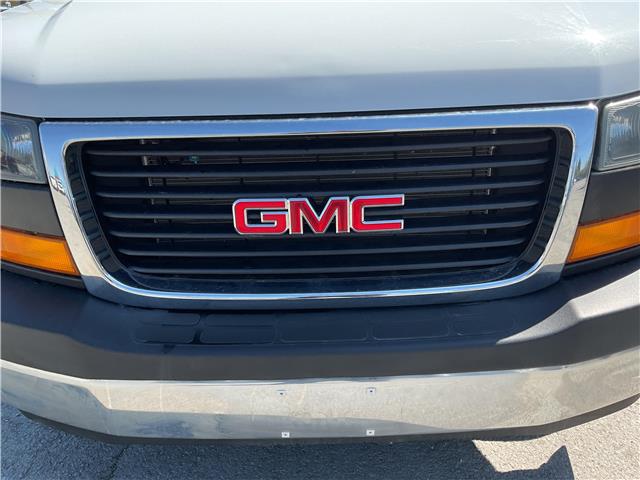 2021 GMC Savana 2500 LT (Stk: 260499) in Kingston - Image 16 of 33