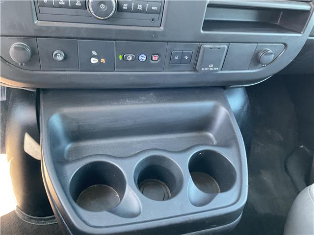 2021 GMC Savana 2500 LT (Stk: 260499) in Kingston - Image 28 of 33