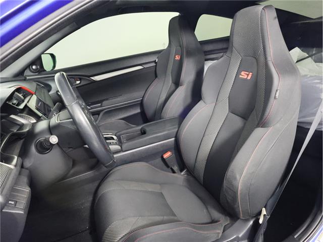 2018 Honda Civic Si (Stk: A20987) in Calgary - Image 11 of 17