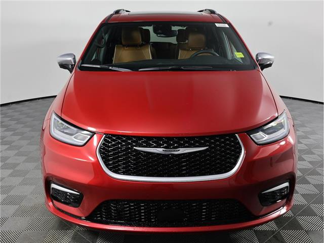 2026 Chrysler Pacifica Pinnacle (Stk: 26T219) in Calgary - Image 2 of 20 2026 Chrysler Pacifica Pinnacle (Stk: 26T219) in Calgary - Image 2 of 20