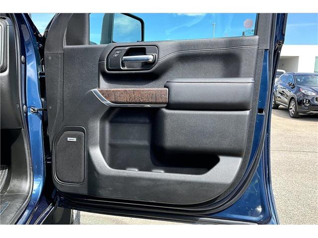 2022 GMC Sierra 3500HD Denali (Stk: 55758U) in Calgary - Image 19 of 35