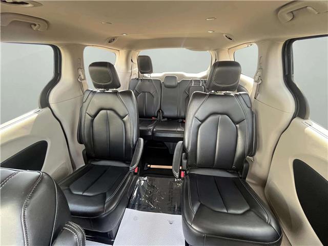 2023 Chrysler Pacifica Touring-L (Stk: UPN207) in Cold Lake - Image 13 of 26