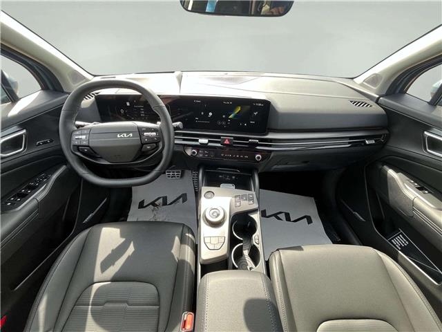 2026 Kia Sportage Hybrid SX w/Red Interior (Stk: SP26074) in Cold Lake - Image 18 of 25 2026 Kia Sportage Hybrid SX w/Red Interior (Stk: SP26074) in Cold Lake - Image 18 of 25