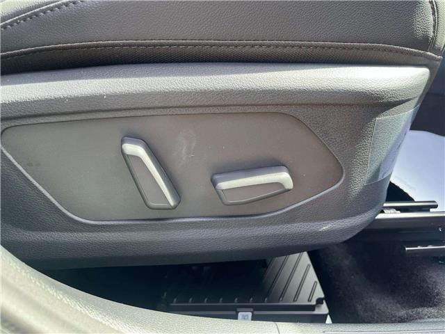 2026 Kia Sportage Hybrid SX w/Red Interior (Stk: SP26074) in Cold Lake - Image 22 of 25 2026 Kia Sportage Hybrid SX w/Red Interior (Stk: SP26074) in Cold Lake - Image 22 of 25