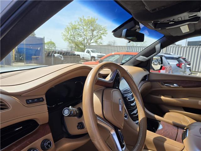 2017 Cadillac Escalade ESV Platinum (Stk: 175383) in London - Image 9 of 12 2017 Cadillac Escalade ESV Platinum (Stk: 175383) in London - Image 9 of 12