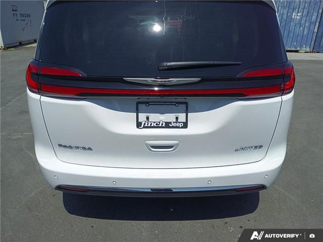 2024 Chrysler Pacifica Limited (Stk: 166285) in London - Image 12 of 26