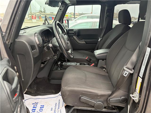 2018 Jeep Wrangler JK Unlimited Sport (Stk: 26347A) in Steinbach - Image 5 of 8