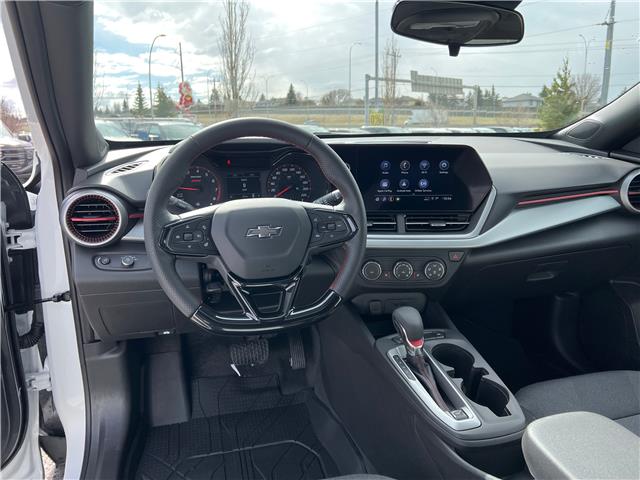 2026 Chevrolet Trax 1RS (Stk: TC139016) in Calgary - Image 13 of 21