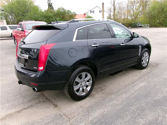 2014 Cadillac SRX Luxury in Kitchener - Image 5 of 26