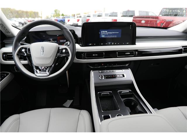 2026 Lincoln Aviator Premiere (Stk: AV13114) in Windsor - Image 15 of 27