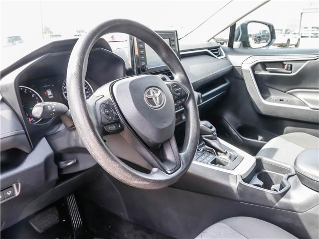 2020 Toyota RAV4 LE (Stk: 15-26016B) in London - Image 13 of 25