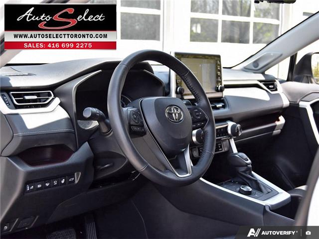2022 Toyota RAV4 Hybrid Limited (Stk: 2TRHQX1) in Scarborough - Image 13 of 28