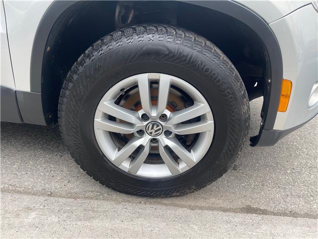 2010 Volkswagen Tiguan 2.0 TSI Highline (Stk: V508453) in Scarborough - Image 4 of 20