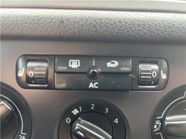 2010 Volkswagen Tiguan 2.0 TSI Highline (Stk: V508453) in Scarborough - Image 18 of 20
