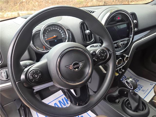 2020 MINI E Countryman Cooper S (Stk: 175127) in London - Image 8 of 10 2020 MINI E Countryman Cooper S (Stk: 175127) in London - Image 8 of 10