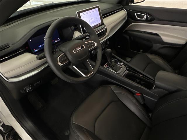 2024 Jeep Compass Limited (Stk: 43977J) in Belleville - Image 13 of 34