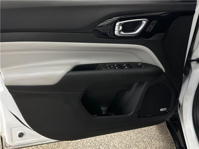 2024 Jeep Compass Limited (Stk: 43977J) in Belleville - Image 14 of 34