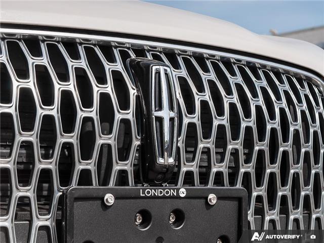 2024 Lincoln Corsair Premiere (Stk: P6699) in London - Image 8 of 27