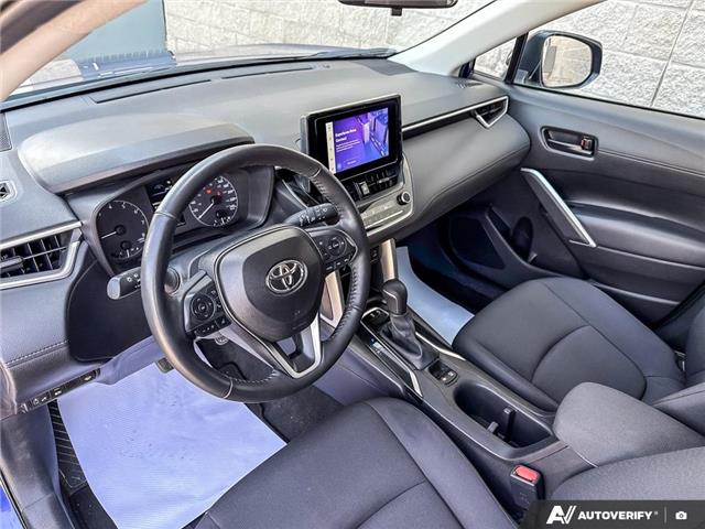 2025 Toyota Corolla Cross LE (Stk: 20U2815) in Innisfil - Image 13 of 25