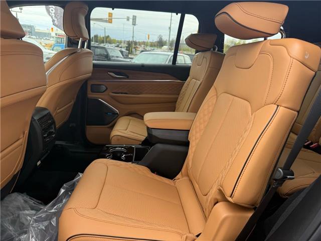 2026 Jeep Grand Cherokee L Base (Stk: K23338) in Newmarket - Image 11 of 12