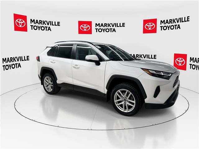2022 Toyota RAV4 XLE (Stk: 11105943A) in Markham - Image 13 of 33