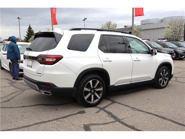 2024 Honda Pilot Touring (Stk: 2214606A) in Mississauga - Image 5 of 30 2024 Honda Pilot Touring (Stk: 2214606A) in Mississauga - Image 5 of 30