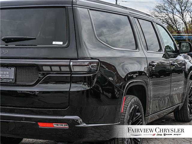 2026 Jeep Grand Wagoneer L Limited (Stk: TS2711) in Burlington - Image 12 of 35
