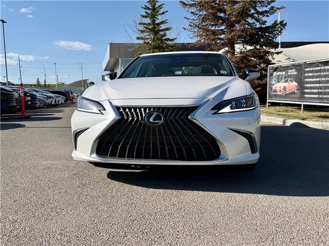 2025 Lexus ES 300h Base (Stk: 250949L) in Calgary - Image 4 of 18