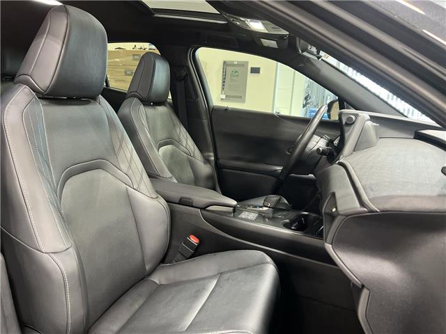 2025 Lexus UX 300h  (Stk: 14112419A) in Markham - Image 24 of 26