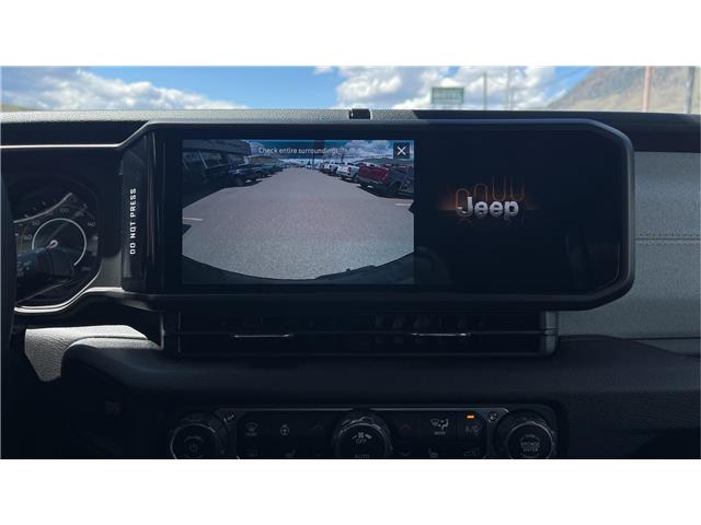 2025 Jeep Wrangler Sport (Stk: TS101) in Kamloops - Image 17 of 27