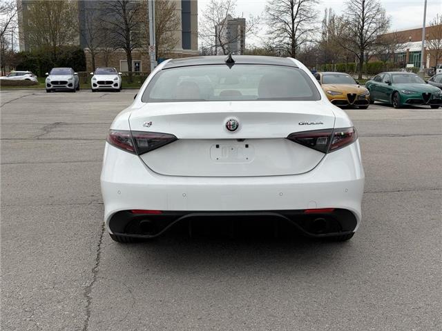 2026 Alfa Romeo Giulia Base (Stk: 922AR) in Oakville - Image 4 of 17