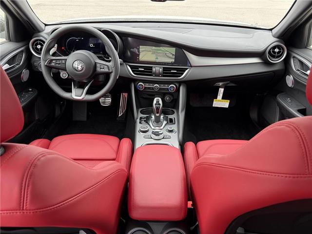 2026 Alfa Romeo Giulia Base (Stk: 922AR) in Oakville - Image 16 of 17
