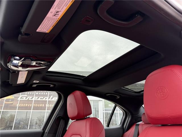 2026 Alfa Romeo Giulia Base (Stk: 922AR) in Oakville - Image 17 of 17