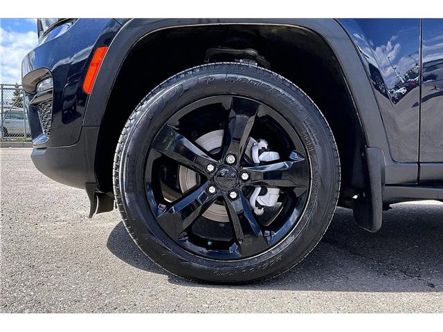 2024 Jeep Grand Cherokee Limited (Stk: 14297U) in Calgary - Image 8 of 34 2024 Jeep Grand Cherokee Limited (Stk: 14297U) in Calgary - Image 8 of 34