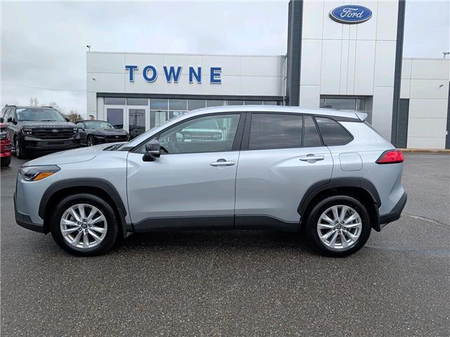 2025 Toyota Corolla Cross LE (Stk: 24358) in Miramichi - Image 2 of 13