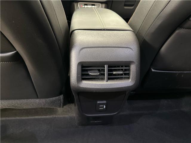 2024 GMC Terrain AT4 (Stk: 43951J) in Belleville - Image 9 of 34
