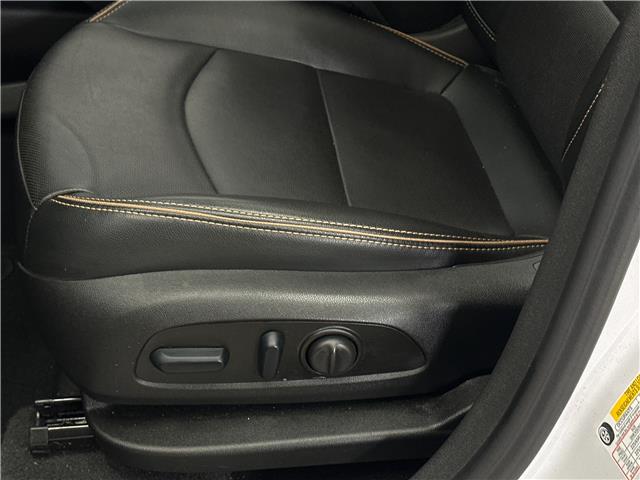 2024 GMC Terrain AT4 (Stk: 43951J) in Belleville - Image 17 of 34